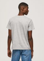 hombres camiseta con el logo de la bandera y la bandera ondeando Pepe Jeans 44JTZ936 gris marga - Imagen 4