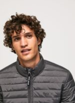 hombres chaqueta acolchada Pepe Jeans 44JTZ839 negro lavado - Imagen 3