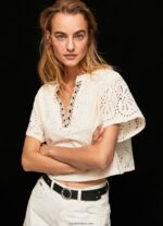 mujer blusa con detalles calados decorativos Pepe Jeans 44JTZ327 suero de la leche