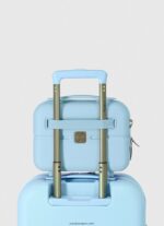 mujer bolsa de viaje con logo en relieve Pepe Jeans 44JTZ750 cielo - Imagen 2