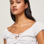 mujer camiseta con escote corazón Pepe Jeans 44JTZ462 blanco