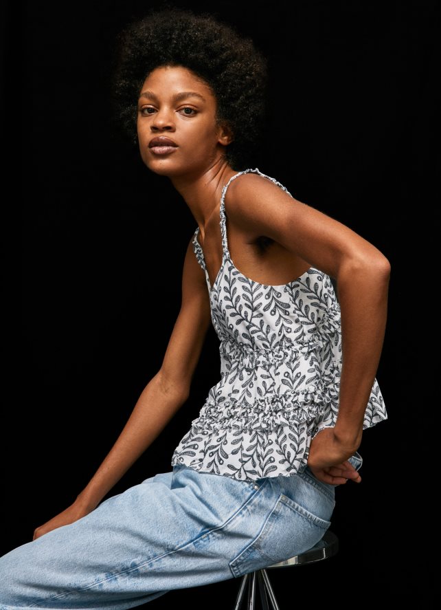 mujer_camiseta_sin_mangas_con_estampado_floral_pepe_jeans_44jtz334_multi.jpg mujer camiseta sin mangas con estampado floral Pepe Jeans 44JTZ334 multi - Imagen 1
