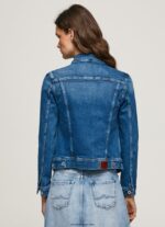 mujer chamarra de mezclilla regular fit Pepe Jeans 44JTZ138 mezclilla - Imagen 3