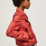 mujer chaqueta biker de piel de cordero Pepe Jeans 44JTZ105 estudio rojo