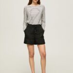 mujer pantalones cortos de lino con bolsa de papel Pepe Jeans 44JTZ489 negro