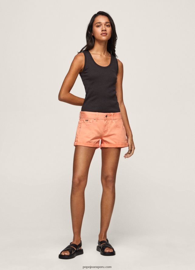 mujer_shorts_de_algodon_de_corte_regular_pepe_jeans_44jtz526_durazno.jpg mujer shorts de algodón de corte regular Pepe Jeans 44JTZ526 durazno - Imagen 1