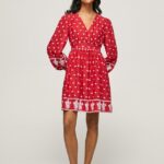 mujer vestido con detalles bordados Pepe Jeans 44JTZ216 estudio rojo